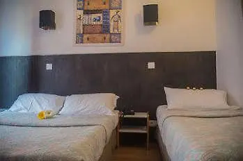 Hotel Brit Colbert 3*