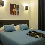 Hotel Brit Colbert 3*