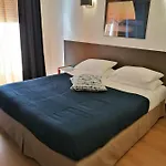 Hotel Brit Colbert 3*