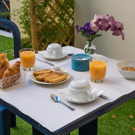 فندق Brit Colbert