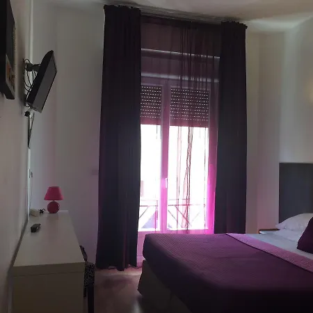 فندق Brit Colbert أنتيب