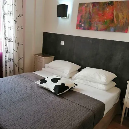 فندق Brit Colbert أنتيب