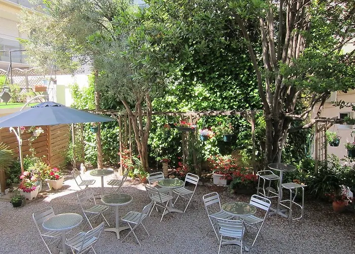 Brit Colbert Hotel Antibes