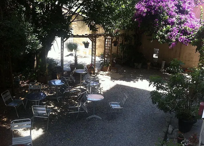 Brit Colbert Antibes